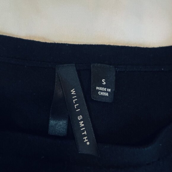 Willi Smith Women’s Winged Sleeve Black Size Small Sweater With Button Detail - Picture 3 of 7